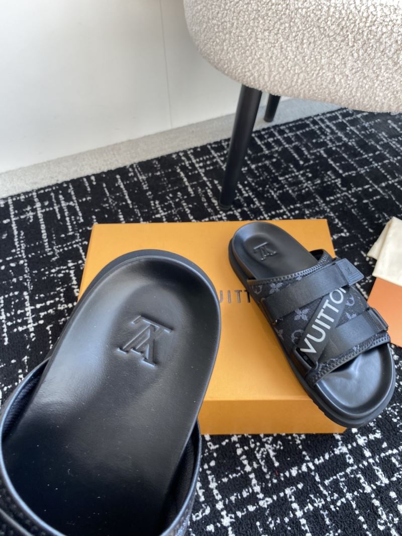 Louis Vuitton Slippers